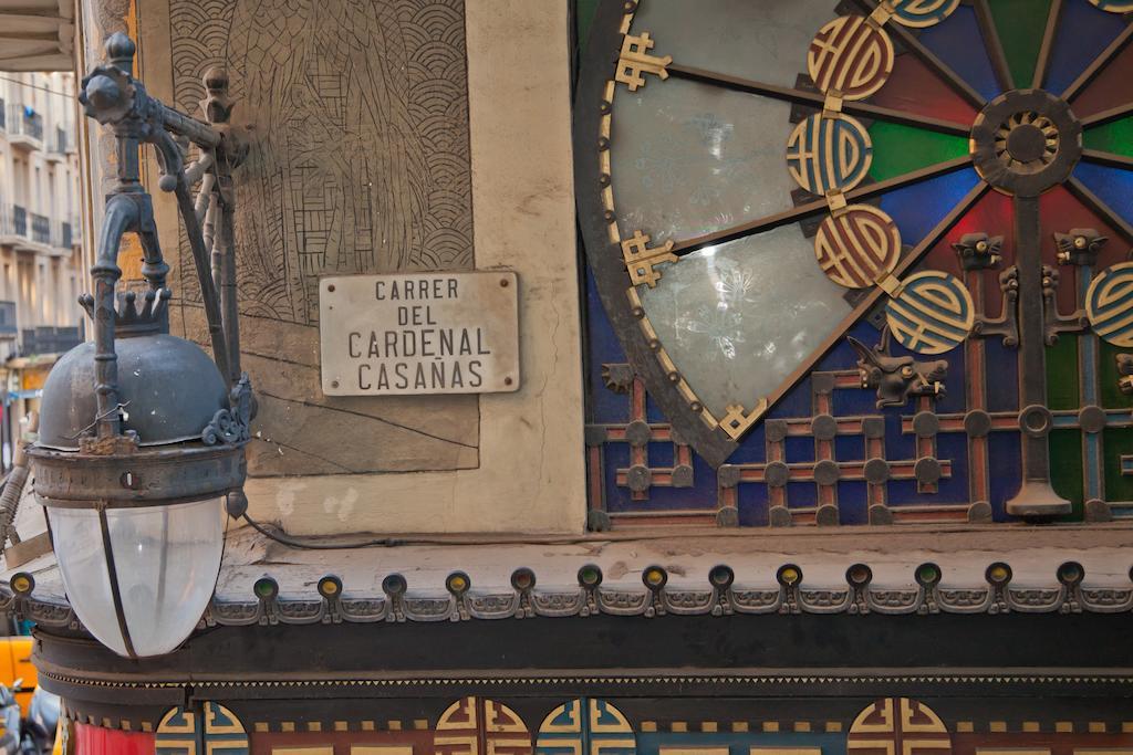 Hostal Paris Barcelona Bagian luar foto