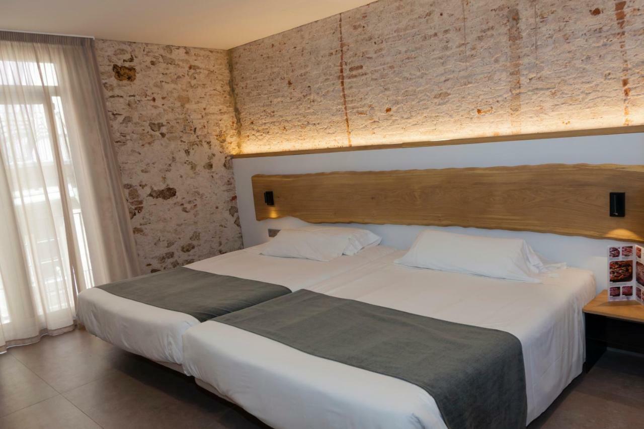 Hostal Paris Barcelona Bagian luar foto
